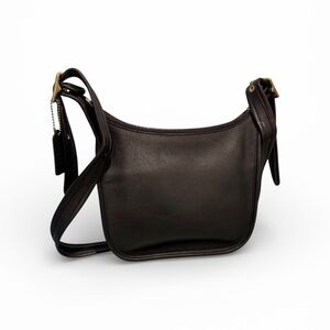 Vintage Coach Janice’s Black Leather Shoulder Bag Style 9950